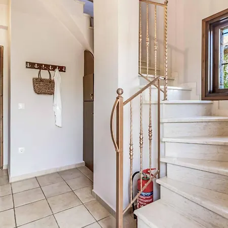 Panorama Villa Levktron