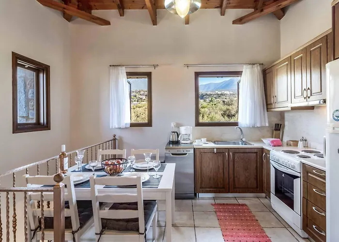 Вилла Panorama Levktron