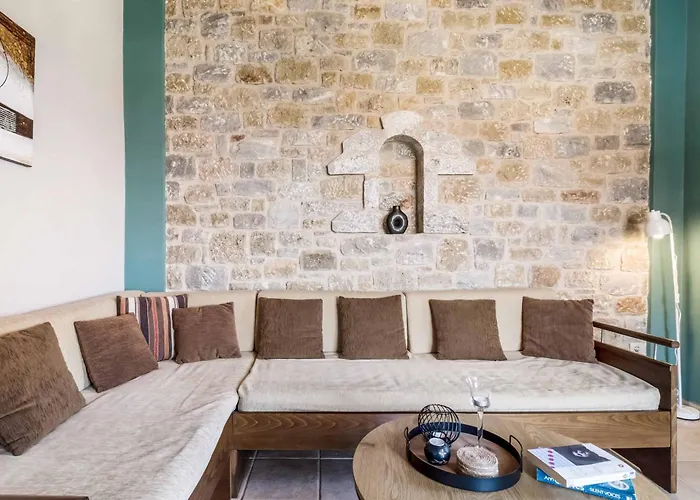 Вилла Panorama Levktron